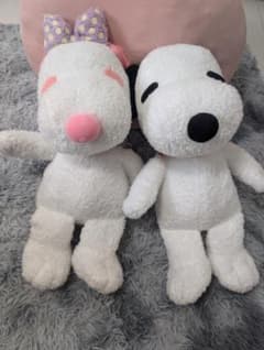 Snoopy and Belle plush toy set