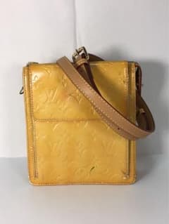 tt44 ルイヴィトン　ショルダーバッグ