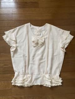 訳あり美品　セール　インゲボルグ　ブラウス　半袖　夏　フリル　リボン　ピンタックのサムネイル