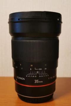 samyang 35mmf1.4 広角単焦点レンズのサムネイル