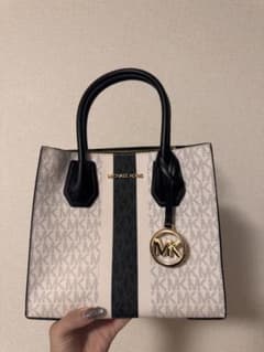MICHAEL KORS ハンドバッグのサムネイル