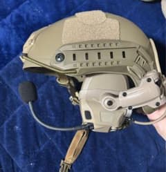 FASTヘルメットとFMA Ops-Coreタイプ AMPヘッドセット - メルカリ