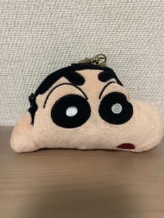 クレヨンしんちゃん　ぬいぐるみパスケースのサムネイル