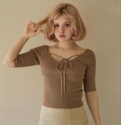ANDMARY Luna cachecoeur topsのサムネイル