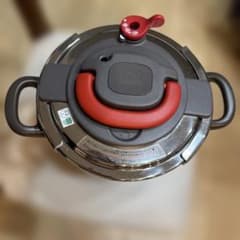 ティファール　圧力鍋　6L T-falのサムネイル
