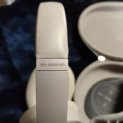 SONY WH-1000XM3(S)　ソニー　ヘッドホン　ノイズキャンセリングのサムネイル