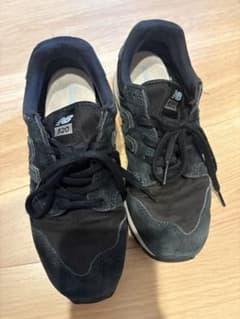 New Balance 520 スニーカー ブラックのサムネイル
