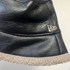 NEW ERA バケットハット レザー ボア ブラックのサムネイル