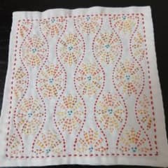刺し子 （小）ハンドメイド 花模様のサムネイル