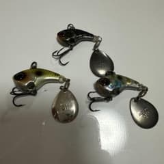 ジャッカル デラクー 中古品 3個セット （1/2oz✖️1 3/4oz✖️2）のサムネイル