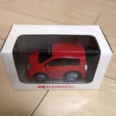 ダイハツ　ミラアヴィ　ミニカーのサムネイル