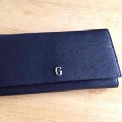 （値下げ)GILLIANの本革長財布(男女兼用)のサムネイル