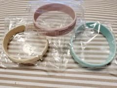 Q-pot.チョコレートバンド3色のサムネイル