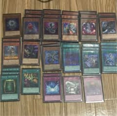 遊戯王 アンデットワールドRデッキのサムネイル