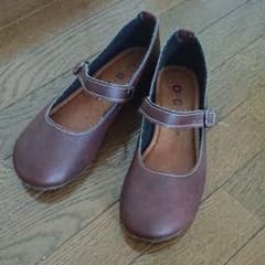 ローヒール パンプスのサムネイル