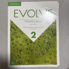 EVOLVE 2 Student's Bookのサムネイル