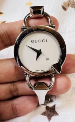 GUCCI 時計のサムネイル