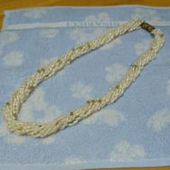 ケシパールネックレスのサムネイル