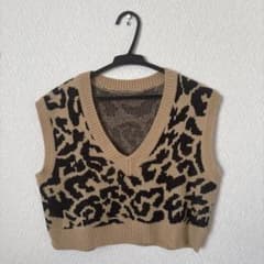 SHEIN レオパード柄 ニットベスト Mサイズのサムネイル