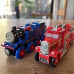 木製トーマス　ベルとフリン　ラーニングカーブTOMY UK社製のサムネイル