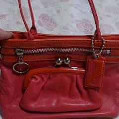 美品♪COACH本物♪がま口が、可愛い♪のサムネイル