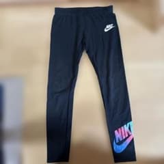 (Maria様専用)NIKEレギンス 150センチのサムネイル