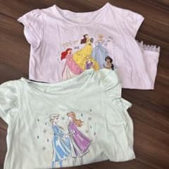 UNIQLO UT ディズニー Tシャツ 2枚セット 120cmのサムネイル