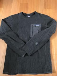 パタゴニアR1エアクルー　Sサイズのサムネイル