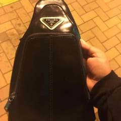 プラダ バックのサムネイル