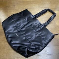MAISON SPECIAL キルティング トートバッグ ブラックのサムネイル