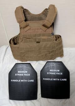 j-tech usmc アメリカ海兵隊　ガンナープレートキャリア　プレート付き j-tech usmc アメリカ海兵隊 ガンナープレートキャリア プレート付き