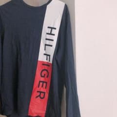 TommyのロングTシャツのサムネイル