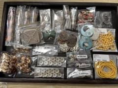⑤ハンドメイドアクセサリー素材 まとめ売りのサムネイル