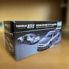 トミカプレミアムRS 日産スカイラインGT-R(ミレニアムジェイド)のサムネイル