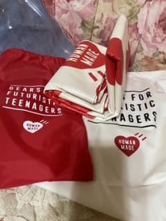 新作❤️入手困難HUMAN MADE 即完売レジャーシート❤️おまけ保存袋つき 新作❤️入手困難HUMAN MADE 即完売レジャーシート❤️おまけ保存袋