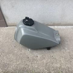 Kawasaki W650タンク 純正 ダークレッドBelanja di Mercari dari