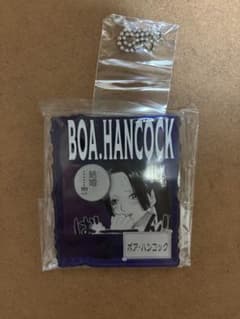 ONE PIECE BASE SHOP アクリルブロックチャーム賞 ハンコック - メルカリ