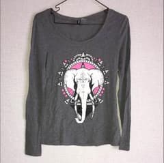 ロングTシャツのサムネイル