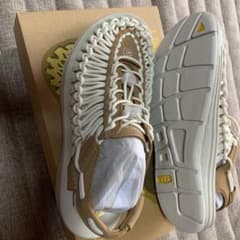 emmi×KEEN 2022コラボ　UNEEK サンダル　25.5cmのサムネイル