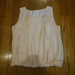 HARUちゃん様専用⭐トゥモローランド トップスのサムネイル