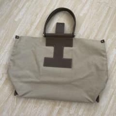 IACUCCI イアクッチ トートバッグのサムネイル