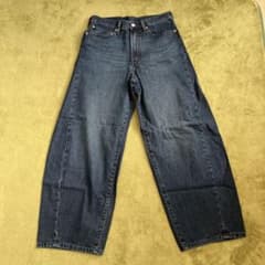 GU バレルレッグジーンズ　28インチのサムネイル