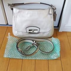 ショルダーバッグ☆yanyan様専用です☆のサムネイル