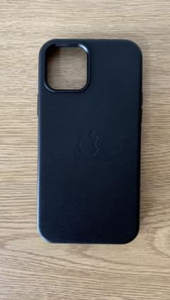iPhone 12 / 12 Pro レザーケースのサムネイル