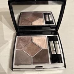 【値下げ】DIOR サンククルールクチュール　669 ソフトカシミアのサムネイル