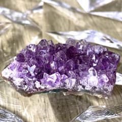 【癒し・浄化】アメジストクラスター 原石 約4.5cm 天然石 紫水晶のサムネイル