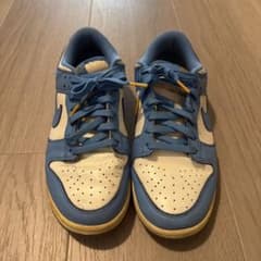 NIKE DUNK LOW ライトブルー ホワイト スニーカーのサムネイル