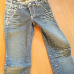 ヤヌークブーツカットGパンのサムネイル