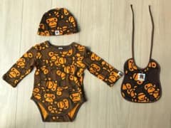 専用　ベビーエイプ アベイシングエイプ ロンパース スタイ 帽子 セットのサムネイル