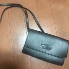 ポシェット(ショルダー財布)のサムネイル